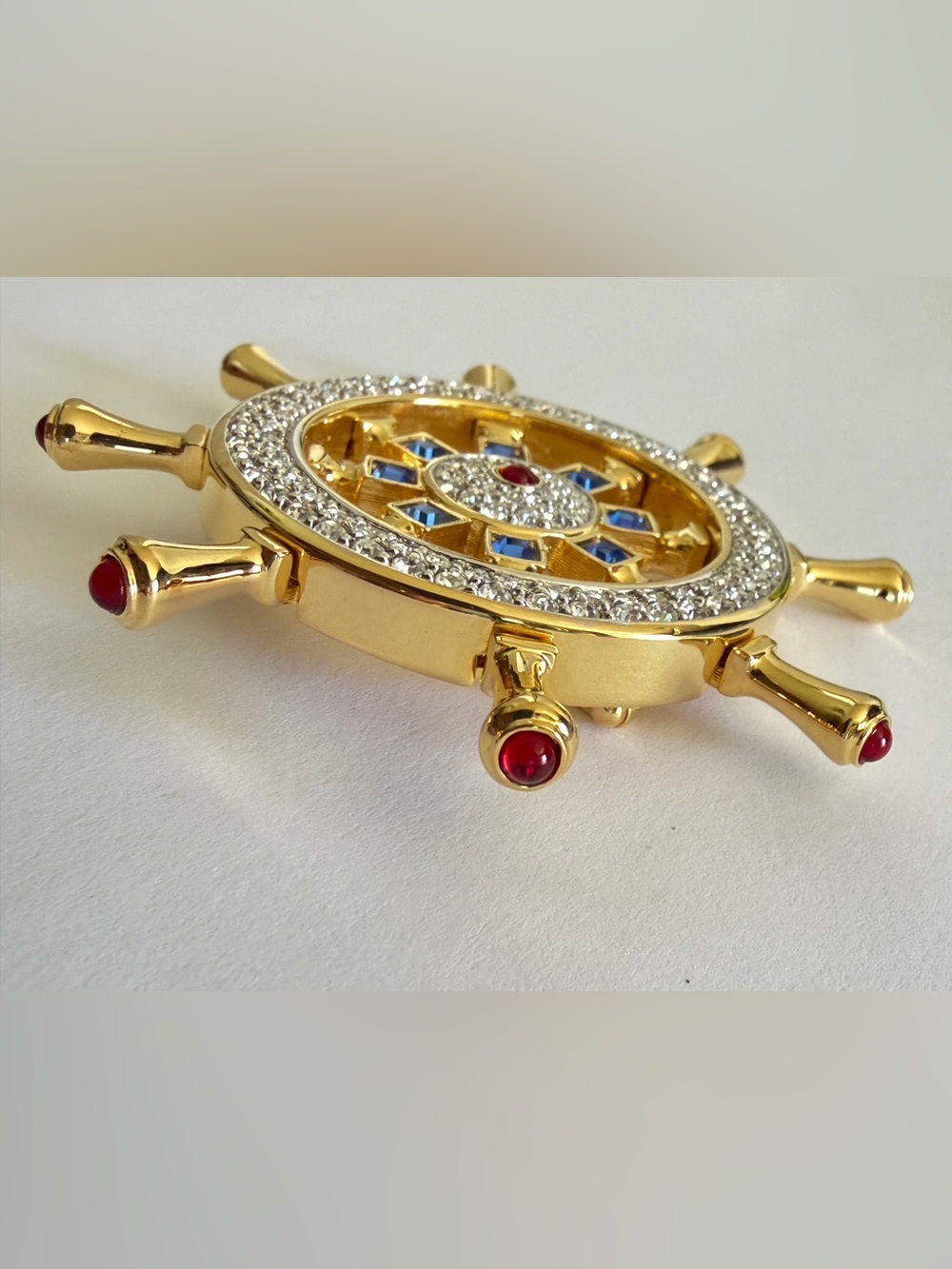 SWAROVSKI Nautical Ship Wheel Brooch Gemstone Crystal Blue Red Gold Pin Cruise - Picture 4 of 6